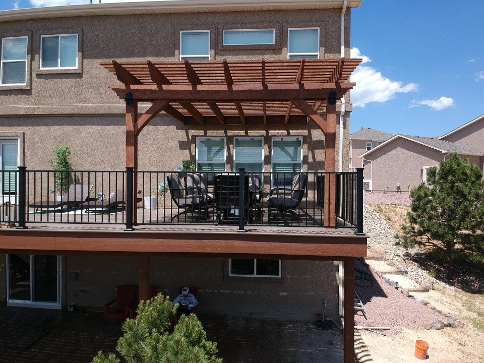 Full project pergola over elevated deck